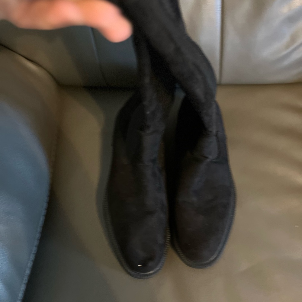 NEW ZARA FLAT BOOTS SIZE 10 USA
🚨NO DISCOUNT - Picture 5 of 9